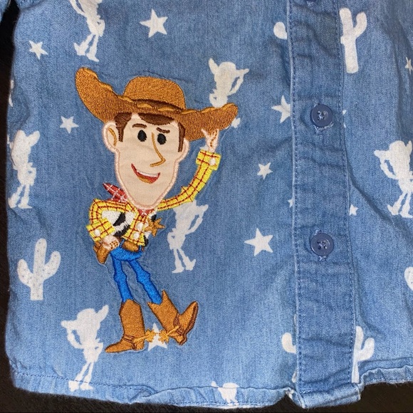 Disney Toy Story woody button up shirt - Picture 3 of 5
